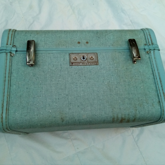 Vintage Blue Storage Suitcase Royal Traveller - Picture 1 of 8